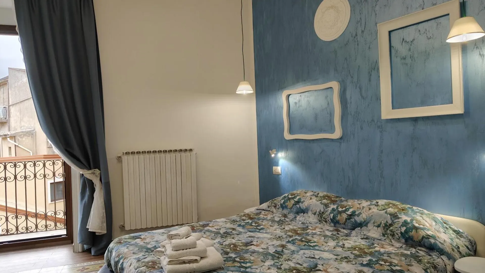 Maison d'hôtes Suite Inn Centro Dimora Storica Enna